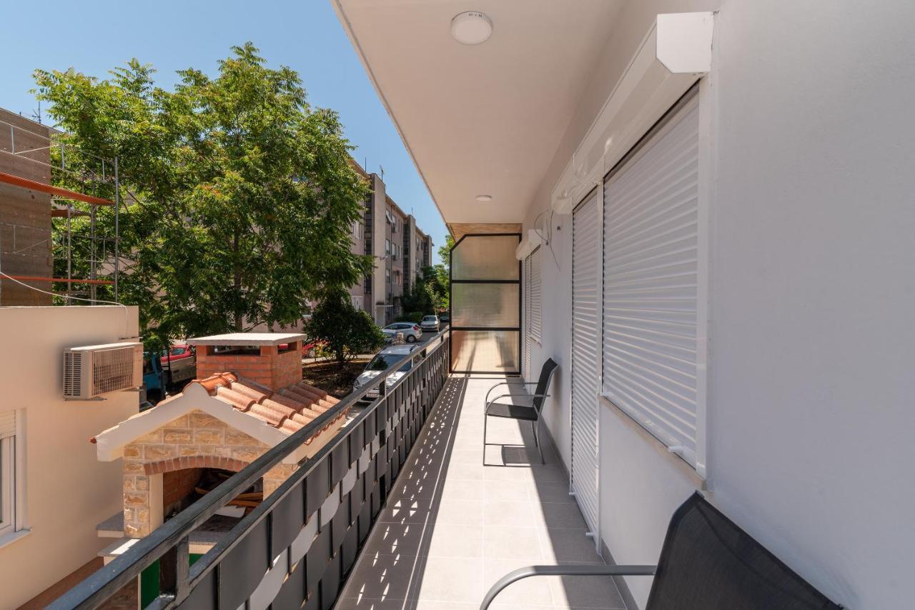 Apartman Galeb โตรกีร์ ภายนอก รูปภาพ